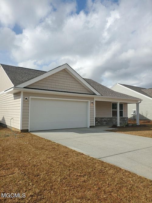 14806 Audubon Lake Blvd, Gulfport, MS, 39503-6252 | Card Image