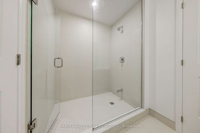 LPH05 - 25 Holly St, Condo with 2 bedrooms, 3 bathrooms and null parking in Toronto ON | Image 19