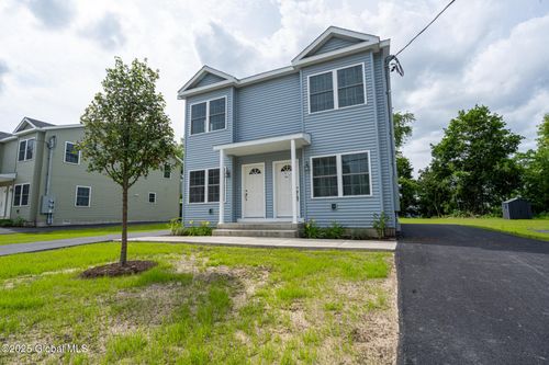 418 Summit Avenue Avenue, Schenectady, NY, 12307 | Card Image