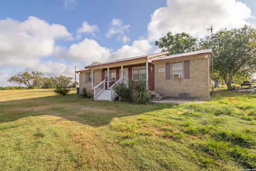 13073 Fm 775, La Vernia, TX, 78121-4303 | Card Image