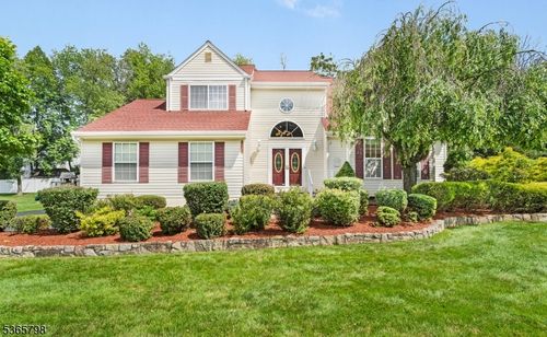 12 Autumn Dr, Mine Hill, NJ, 07803-2427 | Card Image