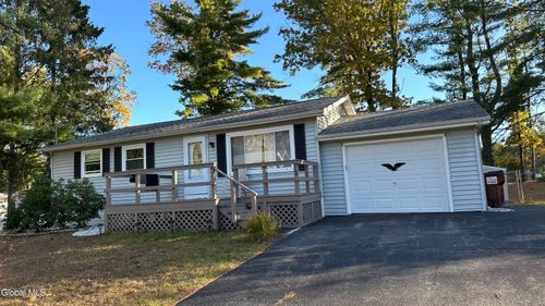 34 Margaret Dr, Ballston Spa, NY, 12020-2702 | Card Image
