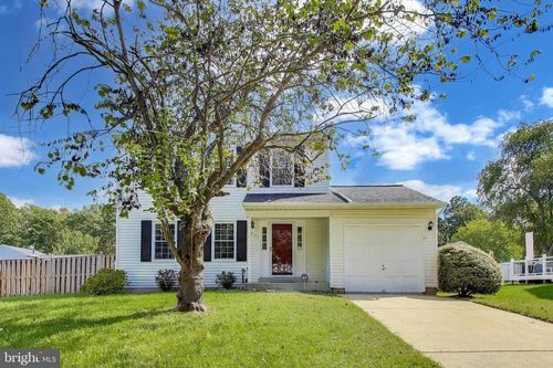 8813 Francesca Dr, CLINTON, MD, 20735-2878 | Card Image