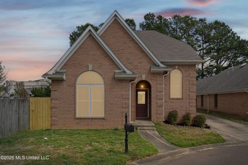 7212 Swinnea Rdg N, Southaven, MS, 38671-6017 | Card Image