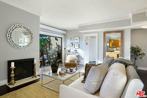 105-832 S Palm Dr, Beverly Hills, CA, 90212-3513 | Card Image