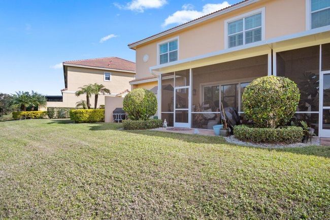 651 Sw Glen Crest Way, Condo with 3 bedrooms, 3 bathrooms and null parking in Stuart FL | Image 87