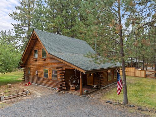 14842 Stagecoach, Sisters, OR, 97759-9566 | Card Image