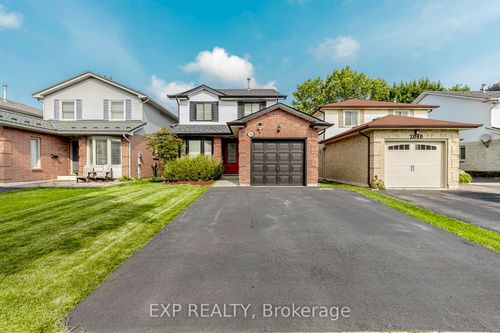2038 Chrisdon Rd, Burlington, ON, L7M3W8 | Card Image