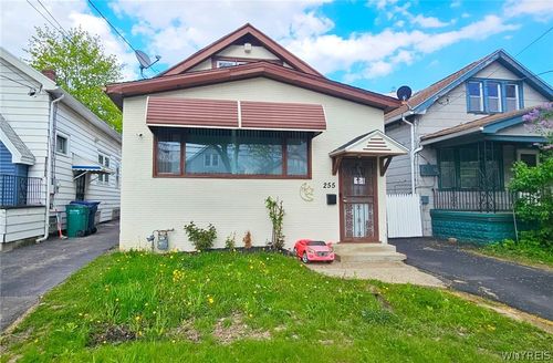 255 Hazelwood Ave, Buffalo, NY, 14215-3566 | Card Image