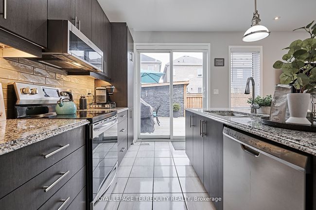 14 Westfield Dr, House other with 3 bedrooms, 3 bathrooms and 2 parking in Whitby ON | Image 12