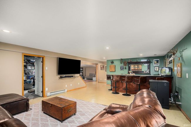 3511 E 1000 North Road, House other with 4 bedrooms, 3 bathrooms and null parking in Syracuse IN | Image 25