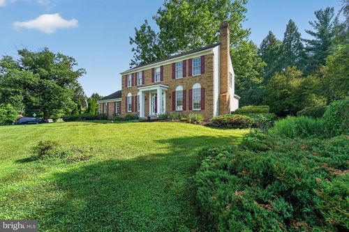 2625 Mckenzie Rd, ELLICOTT CITY, MD, 21042-1710 | Card Image