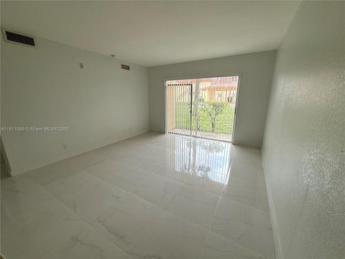 apt-1a-2840 Nw 55th Ave, Lauderhill, FL, 33313-2533 | Card Image