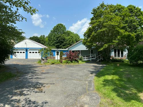 236 Main Street, Canaan, ME, 04924 | Card Image