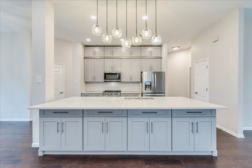 5712 Janabyrd Ln, Austin, TX, 78749-4017 | Card Image