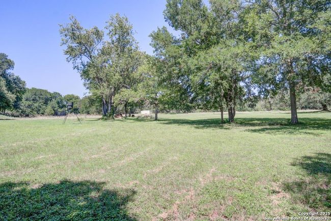 201 Cibolo Crossing Dr, House other with 3 bedrooms, 2 bathrooms and null parking in Boerne TX | Image 34