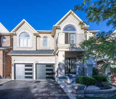 22 Carberry Cres, House other with 4 bedrooms, 4 bathrooms and 6 parking in Ajax ON | Image 2