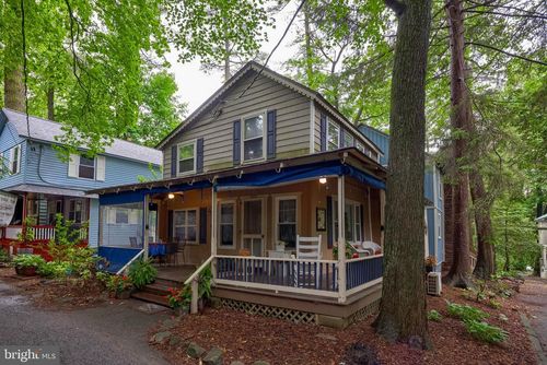 302 6th St, Mount Gretna, PA, 17064-6098 | Card Image