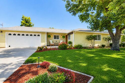 105 Park St, Gridley, CA, 95948-2937 | Card Image