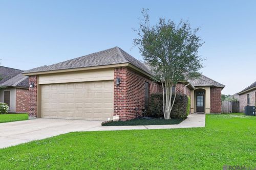3418 Southlake Ave, Baton Rouge, LA, 70810-0403 | Card Image