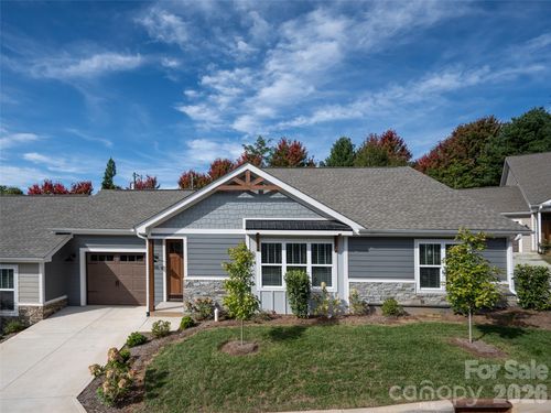 10 Heartleaf Cir, Arden, NC, 28704-1490 | Card Image
