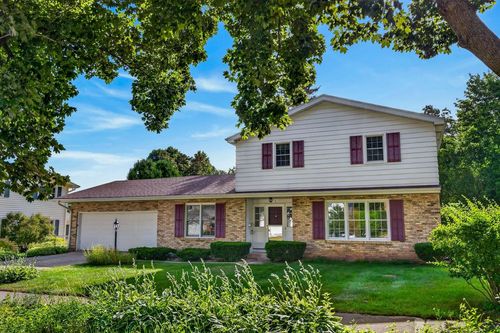 5 Parklawn Place, Madison, WI, 53705 | Card Image