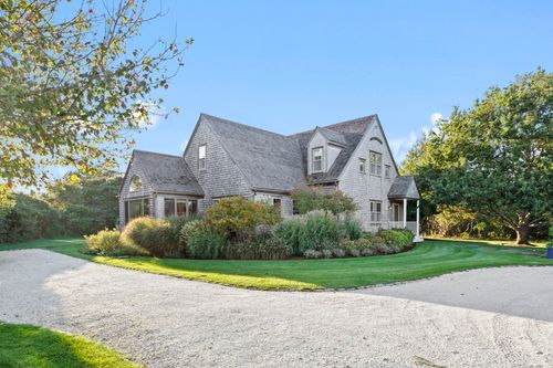 4 Maxey Pond Rd, Nantucket, MA, 02554-2675 | Card Image