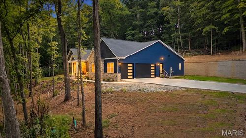 3406 Bluffs Dr, Eureka, MO, 63025-3185 | Card Image