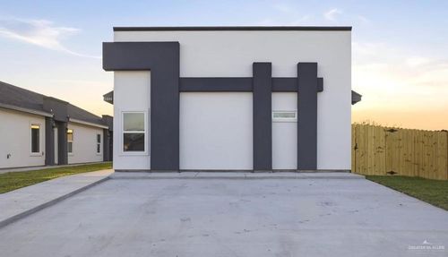 2-1604 Clinton Street, Harlingen, TX, 78550 | Card Image