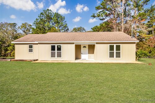 8615 Georgia Rd, Wetumpka, AL, 36092-9652 | Card Image