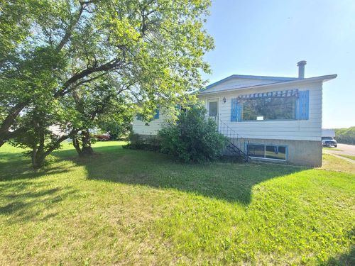 4805 Doyle Ave, Donnelly, AB, T0H1G0 | Card Image