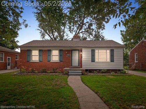 9928 Brookfield St, Livonia, MI, 48150-2728 | Card Image