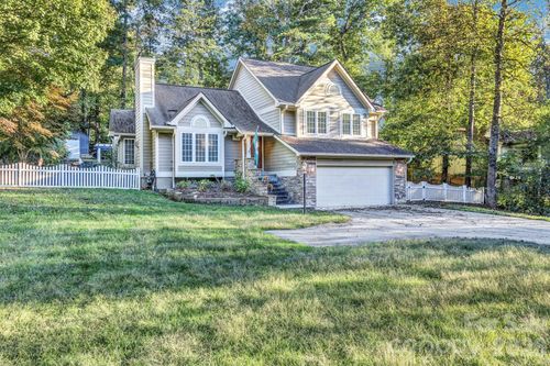 911 Fanning Bridge Rd, Fletcher, NC, 28732-9211 | Card Image