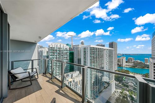 3309-68 Se 6th St, Miami, FL, 33131-3496 | Card Image
