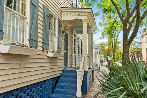 324 Price St, savannah, GA, 31401-4628 | Card Image