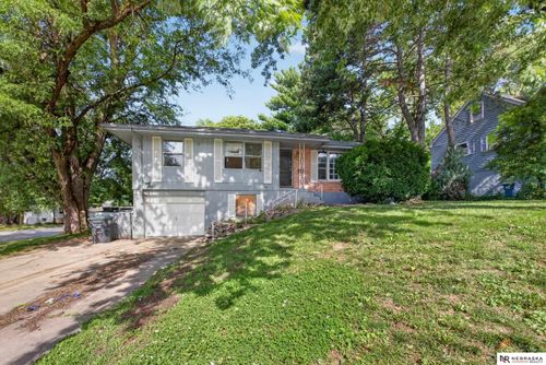 1508 N 94th Street, Omaha, NE, 68114 | Card Image