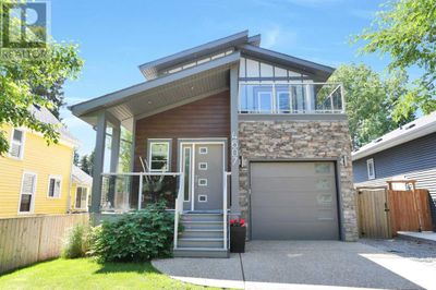 4607 45 St, House other with 4 bedrooms, 4 bathrooms and 2 parking in Red Deer AB | Image 1