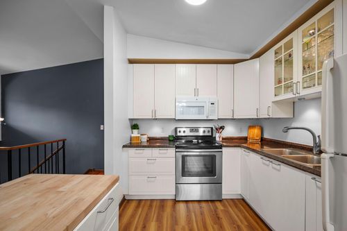 2628 Sumac Ct, White Bear Lake, MN, 55110-5651 | Card Image