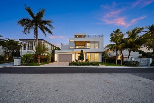 1-3318 Ne 16th Pl, Fort Lauderdale, FL, 33305-3717 | Card Image