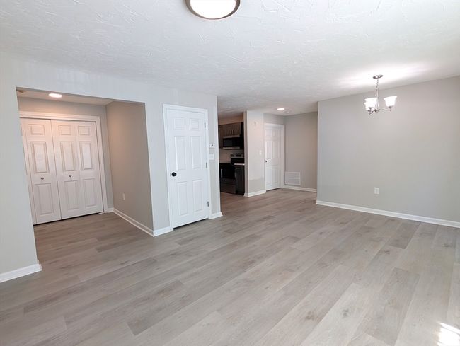 3202 - 3202 Halcyon Dr, Condo with 1 bedrooms, 1 bathrooms and 1 parking in Worcester MA | Image 9