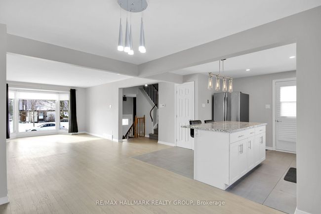 13 Coolspring Cres, House other with 3 bedrooms, 3 bathrooms and 5 parking in Nepean ON | Image 10