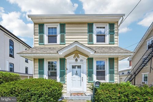 171 Chestnut St, SPRING CITY, PA, 19475-1804 | Card Image