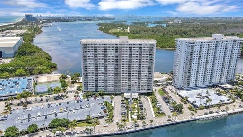 apt-802-300 Bayview Dr, Sunny Isles Beach, FL, 33160-4745 | Card Image