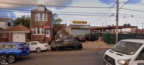 992 Remsen Ave, Brooklyn, NY, 11236-3221 | Card Image
