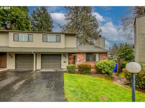 16665 Ne Halsey St, Portland, OR, 97230 | Card Image