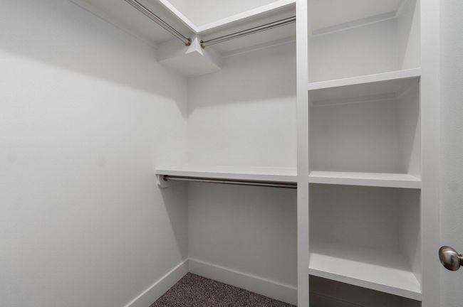 Primary Closet | Image 20