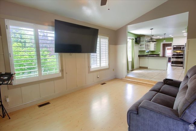 1267 W 1750 N, House other with 6 bedrooms, 4 bathrooms and 10 parking in Clinton UT | Image 9