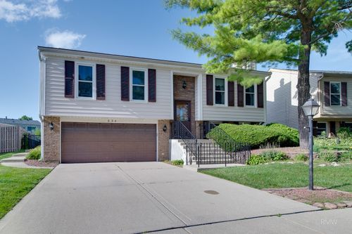 834 Edenwood Dr, Roselle, IL, 60172-2877 | Card Image