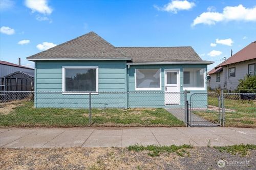 106 W Birch Ave, Ritzville, WA, 99169-1207 | Card Image
