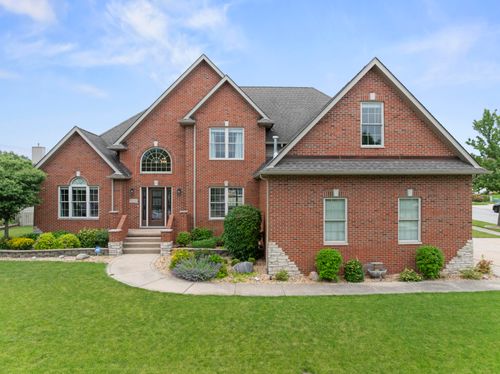 12760 Pennsylvania St, Crown Point, IN, 46307-7567 | Card Image